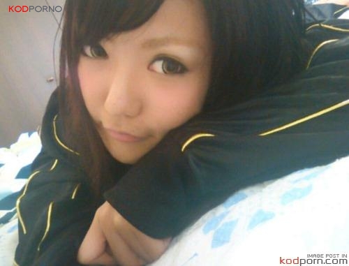 [รูปโป๊ รูปจิ๋ม] ถุงน่อง ลีลาสยิว พริ้วไหวจริงๆ