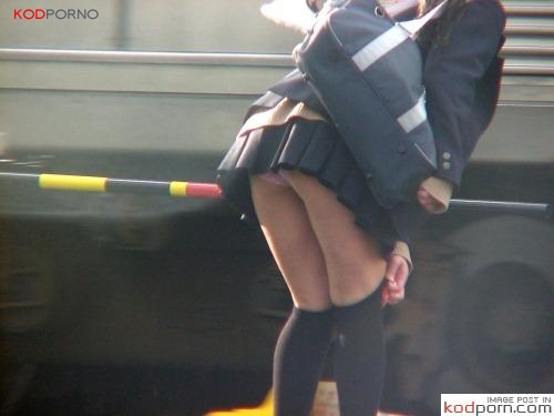 [รูปโป๊ รูปจิ๋ม] นัดสาวอ๊อฟฟิตน่าตาดี ไปปี้ที่ห้องหลังเลิกงาน