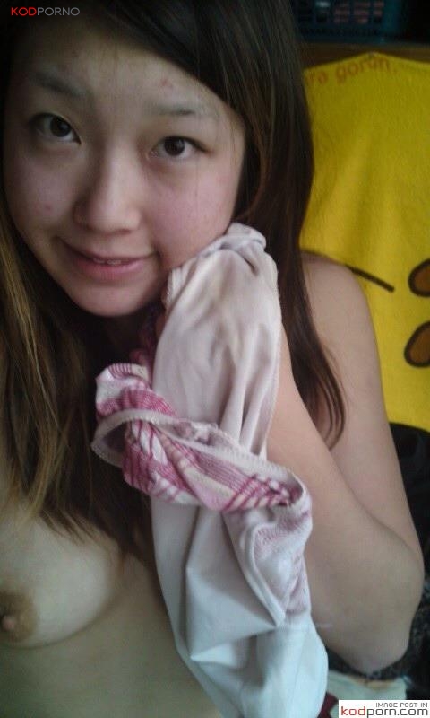 [รูปโป๊ รูปจิ๋ม] ทีนฝรั่ง หุ่นสวย ร้องมันสุดๆ