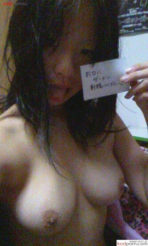 [รูปโป๊ รูปจิ๋ม] คนเดียวเธอไม่พอ เธอเลยต้องขอ 2