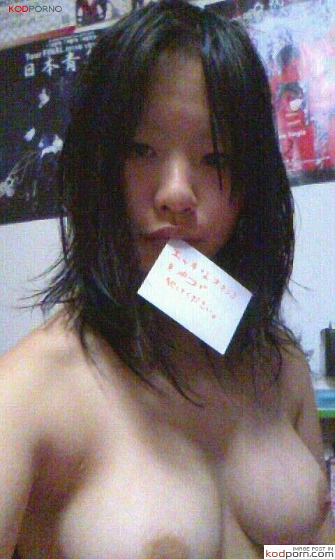 [รูปโป๊ รูปจิ๋ม] คนเดียวเธอไม่พอ เธอเลยต้องขอ 2