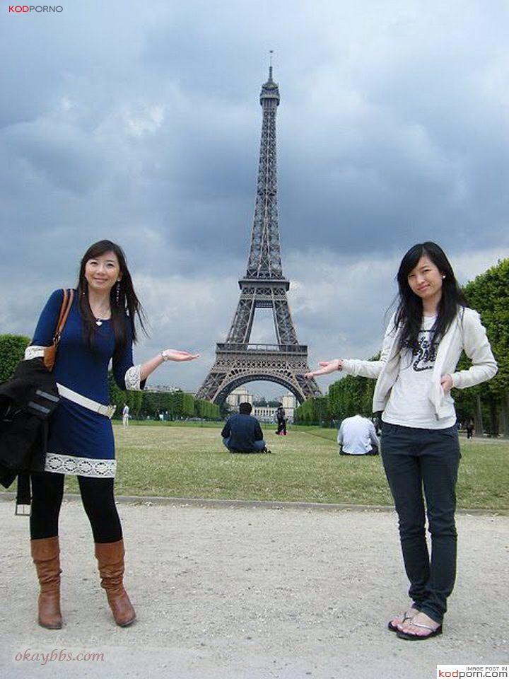 [รูปโป๊ รูปจิ๋ม] คลิปหลุด พี่น้องสาวสวยโดนเพื่อนชายผลัดกันเย็ด