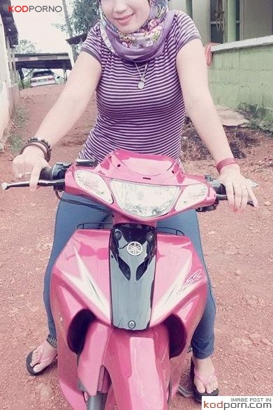 สาวใต้นมใหญ่ อารมณ์เหงา มาคุยกันค่ะ