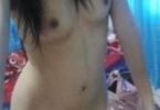ให้ดูกันเบาๆ เห็นแค่นมกะหี กับหน้าตาสวยๆ งามสะเด็ดเลยน้องสาว