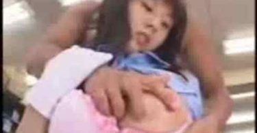 คลิปโป๊ เมื่อตำรวจคลิปเย็ดสาวจับโจรควยใหญ๋ได้ เลยยื่นขอเสนอดี ๆ ให้