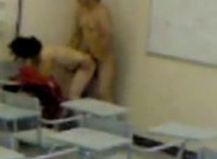 คลิปหลุดในห้องเรียน