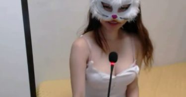 ดีเจสาวพราวเสน่ห์ กับลีลาการร่อนกล้องโชว์เสียว ข่มขืน