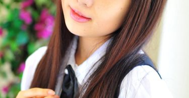 สอนงานแม่บ้านสาวน้อย จับโกนขนหมดเผยอย่างเนียนของกลีบหีแล้ว รูปเย็ดกัน