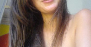 แม่บ้านคนงาม กับกิจกรรมยามว่างๆโพสภาพสยิว โชว์สกิวเทพๆ รูปหี