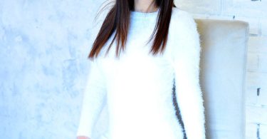 นางฟ้าสุดสวย ขาวใสนมโตร่องหีเบียดชิดหมอยดกปรกเนิน รูปสาวน่าเย็ด