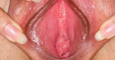 สาวสวยตาคมโชว์หีเนียนๆ ทั้งหีทั้งนมโครตฟิน รูปแอบถ่าย