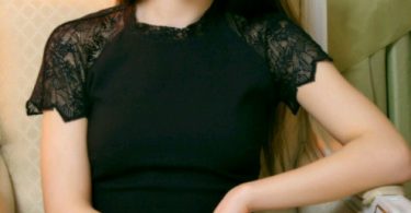 สาวลูกครึ่ง สวยขาวผมยาวนมใหญ่ หีอูมๆนุ่มๆ น่าลงเลีย รูหี
