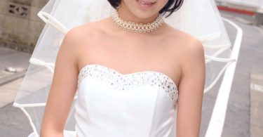 จัดเสียวคาเสื้อผ้าชุดแต่งงาน เด้าจนครางเสียงหลง ภาพโป๊