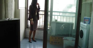 สาวออฟฟิตเซ็กส์จัด เงี่ยนไม่เลือกที่ ลีลาร้อนแรง รูปสาวน่าเย็ด