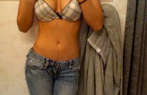 นมกลมๆดูก็ได้อารมณ์ไปอีกแบบนะ สบายตาจุงเบย รูปโป๊